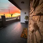 Sea View *
